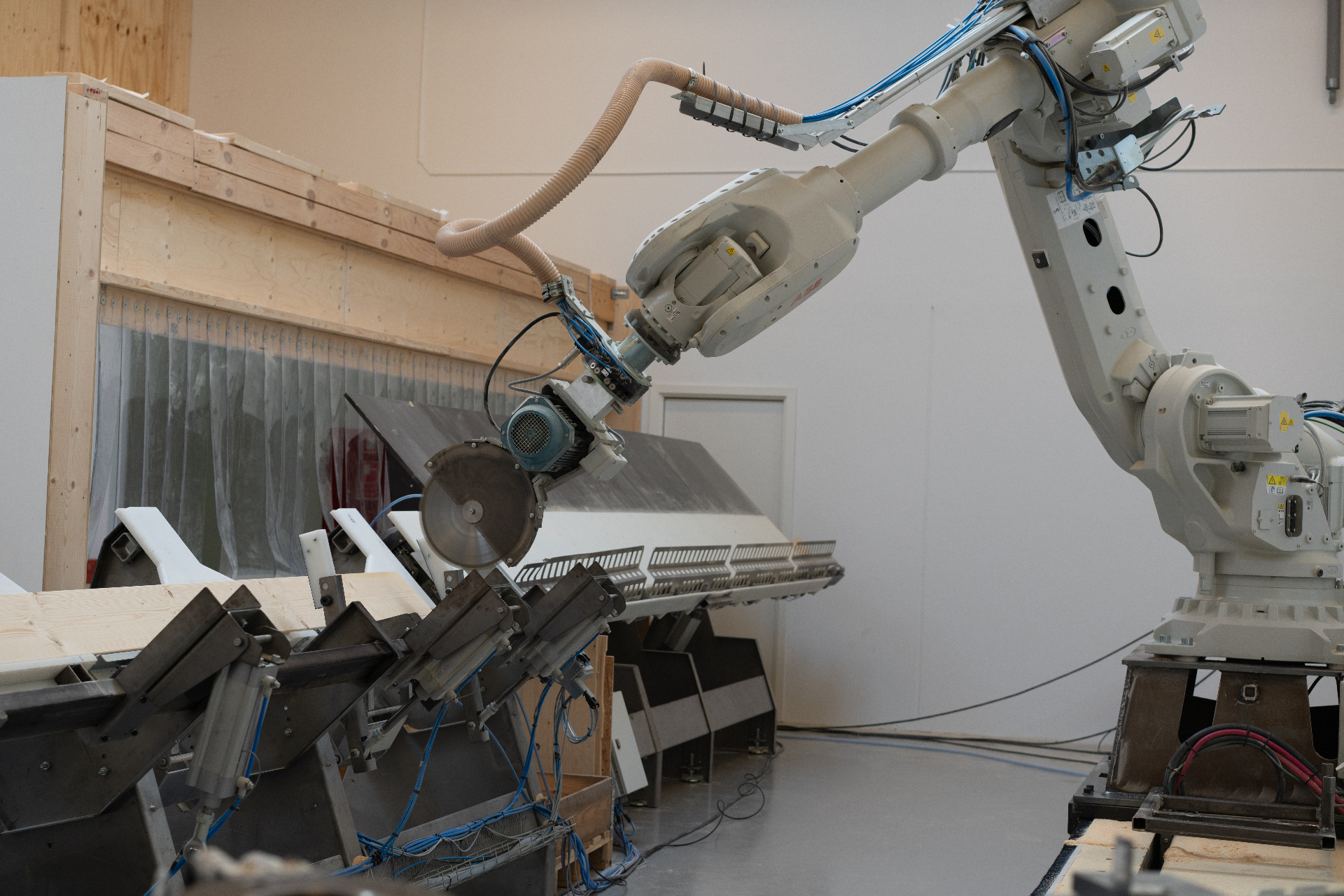 Woodstock Robotics – Præcisionsskårne byggesæt i træ